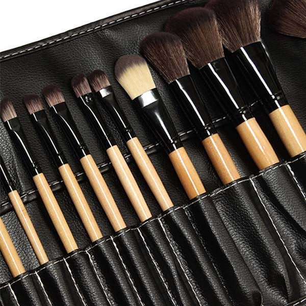 24-piece makeup brush set - Soin & GrâceTimelesstools24-piece makeup brush set