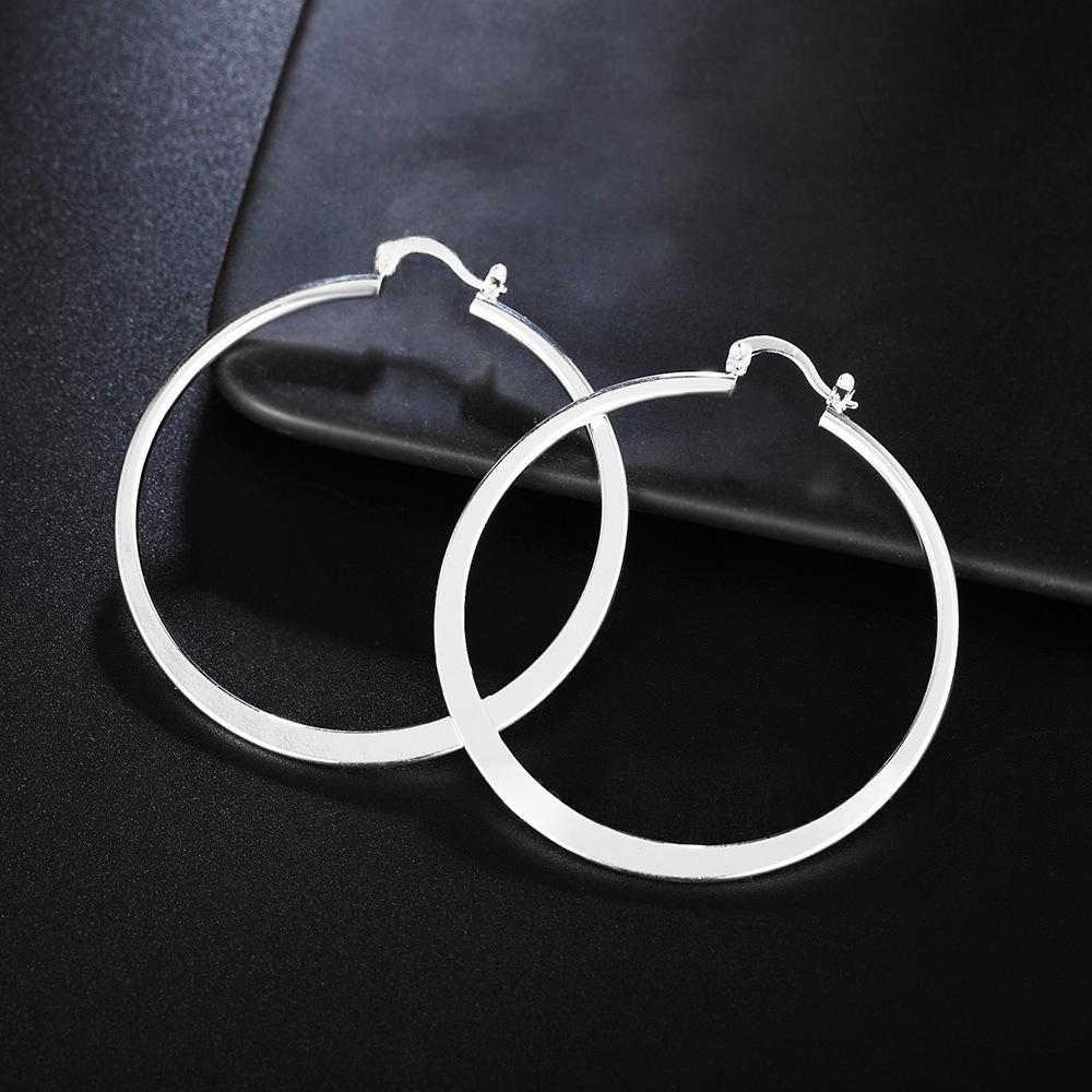Boucles d'Oreilles Simples Élégantes & Fashion - Argenté - Soin & GrâceSoin & GrâceSilver754e26fdc71f2a55f50dd5a80b7cddfa