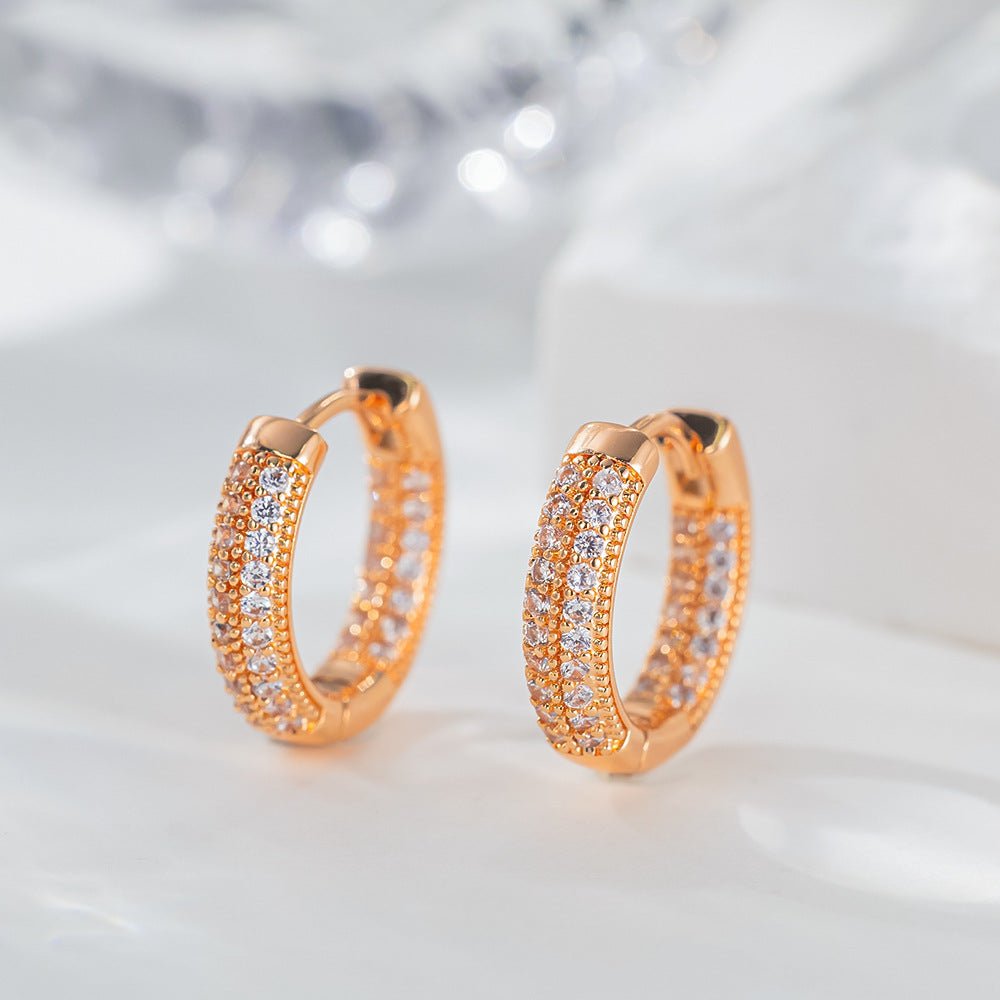 Clip d'Oreille Rond Géométrique Lettre D avec Strass - Doré - Soin & GrâceSoin & GrâceGoldf320b9bb6332c87acaf16b940b3fb9e4