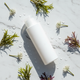 Eau micellaire - flat lay