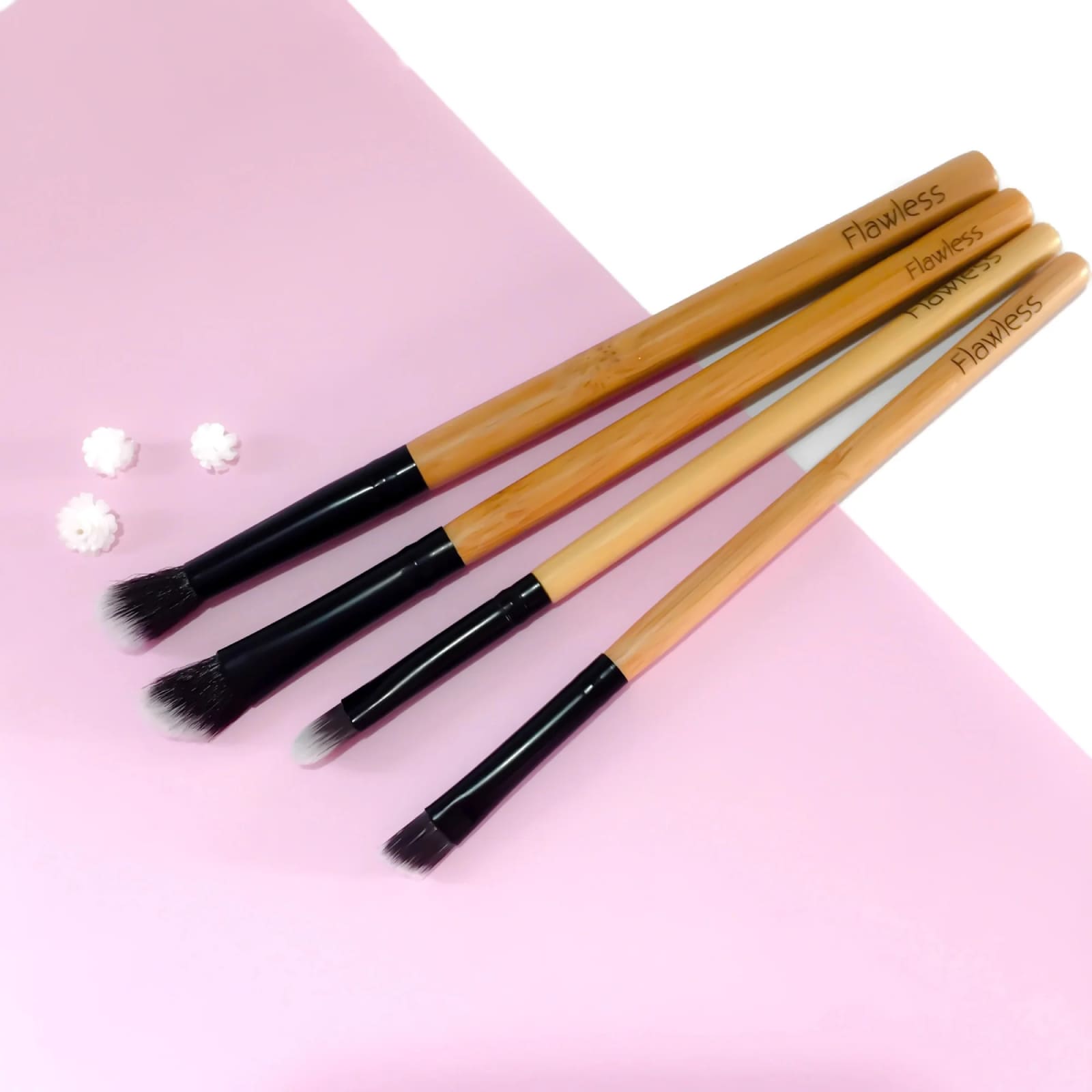 Makeup Brush Set - Glamourous Eyes - Soin & GrâceFlawlessMakeup Brush Set - Glamourous Eyes