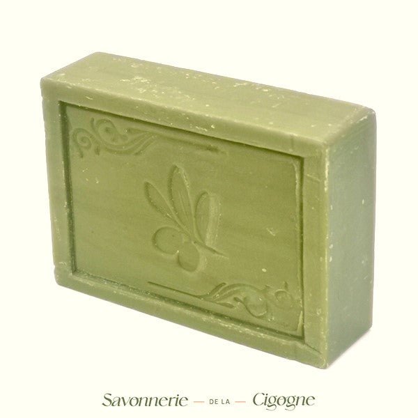 Savon d'Alep ornementé à l'huile d'olive 100g - Soin & GrâceSavonnerie de la CigogneSavon d'Alep ornementé à l'huile d'olive 100g